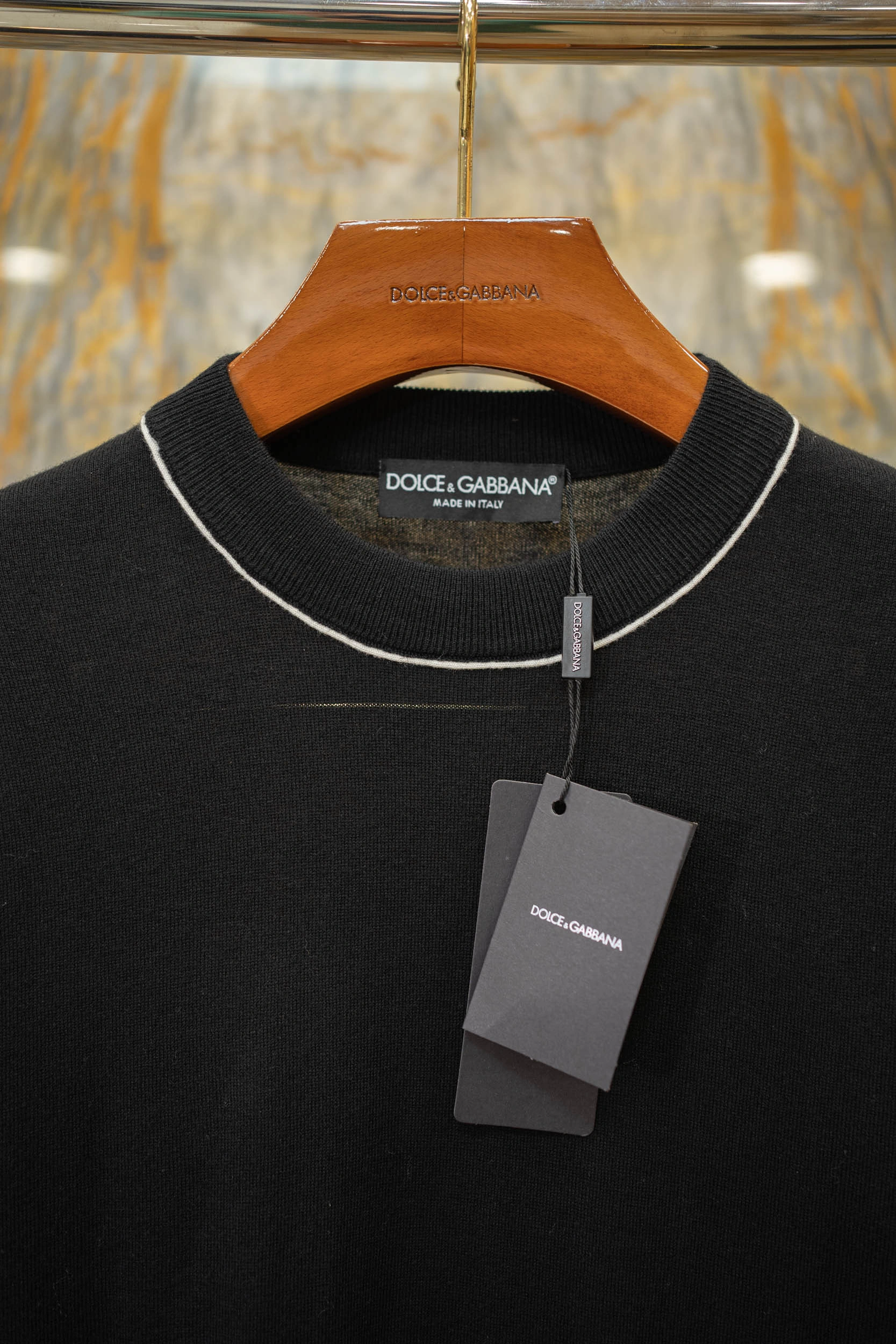 wg.luxury -- 4o835& wool embroidery item: E-F443J1236H